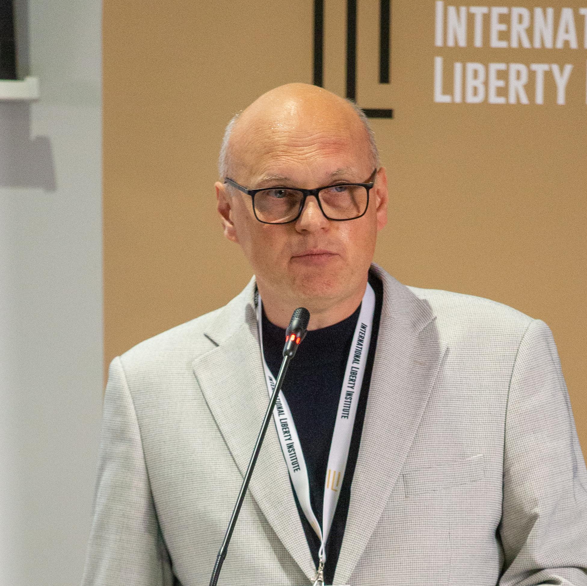 DMYTRO DUSHEYKO avatar